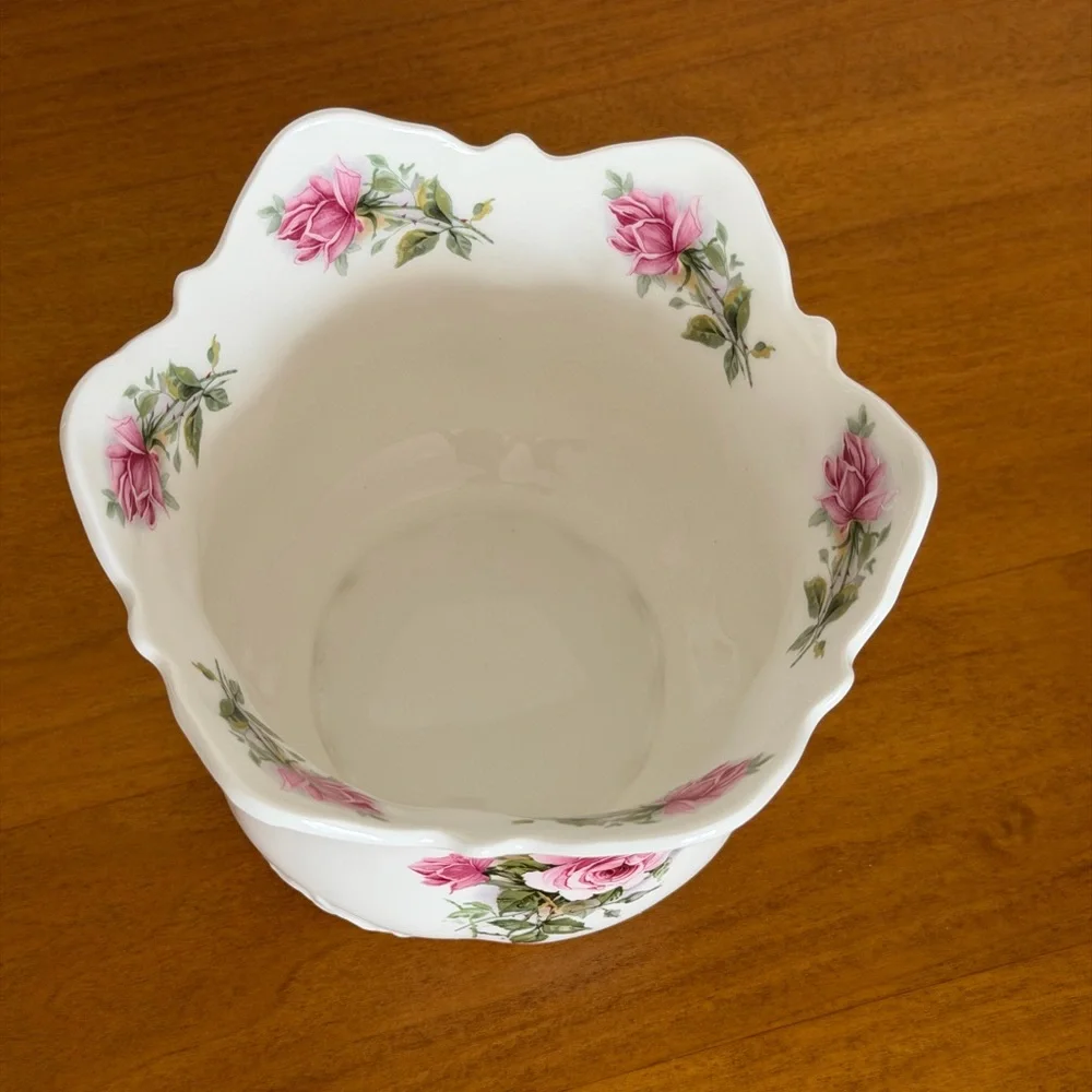 Vintage Royal Castle Fine Bone China Porcelain Vase - Lace Trim With Pink Roses